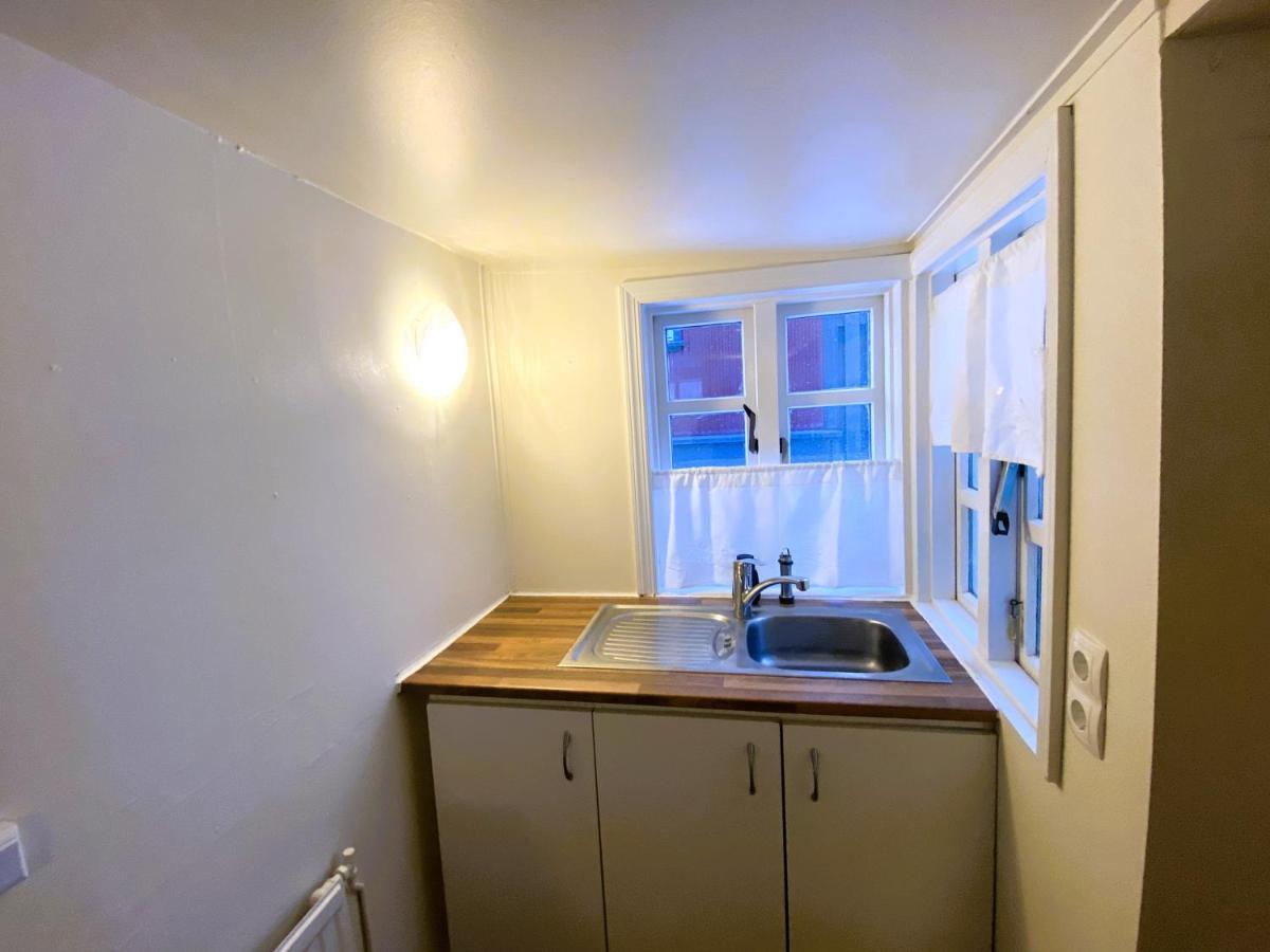 Apartment Day Dream Mjostraeti 10a